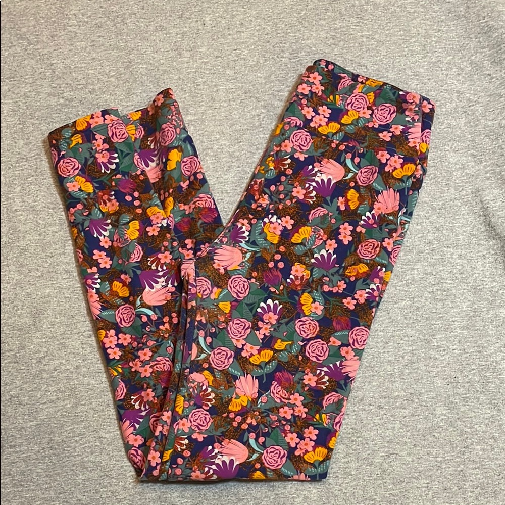 LuLaRoe Pink and Purple Floral Leggings Stretchy Full-Length